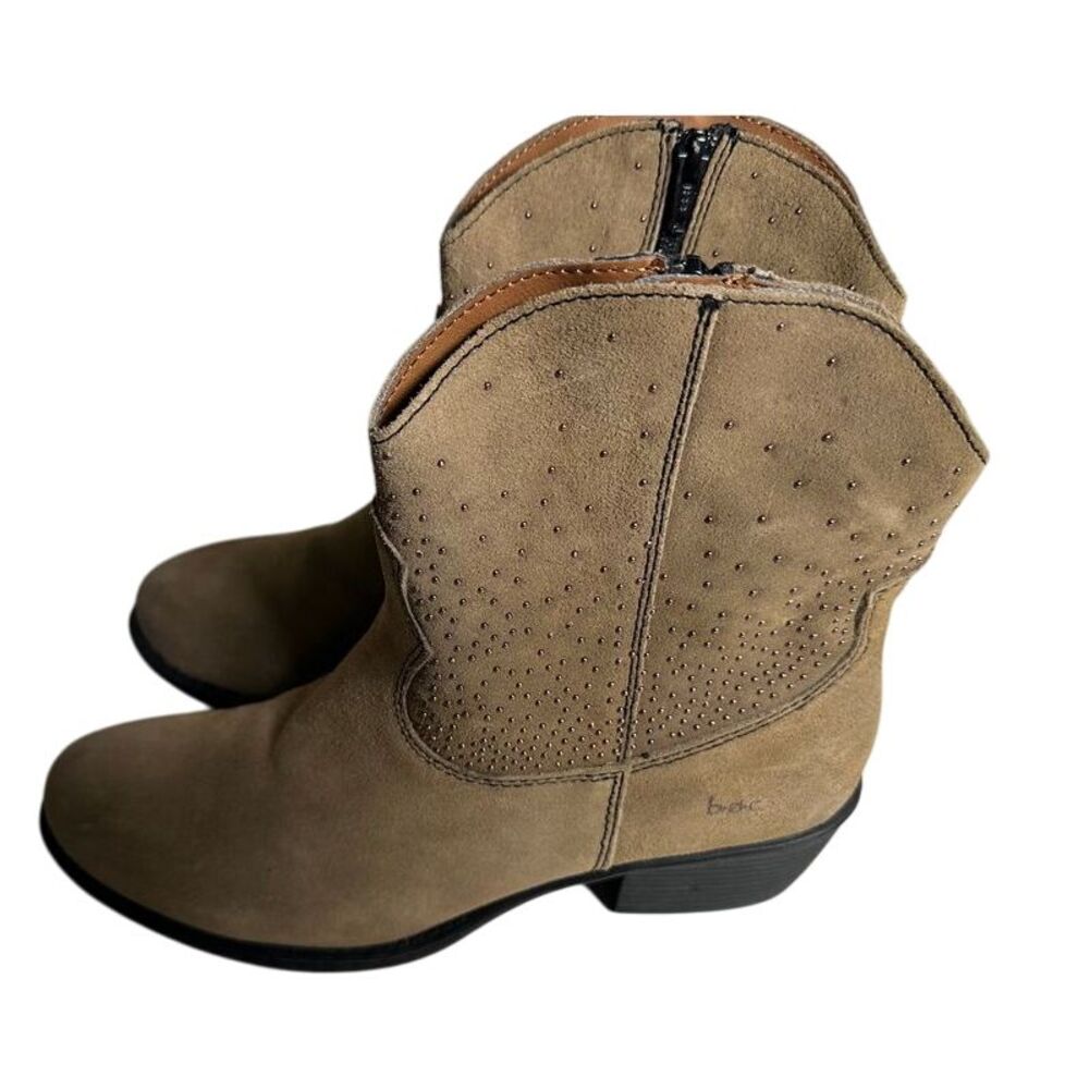b.o.c. Born Concepts Taupe Suede Ankle Boots Western Perforated Detail Booties - Picture 4 of 8